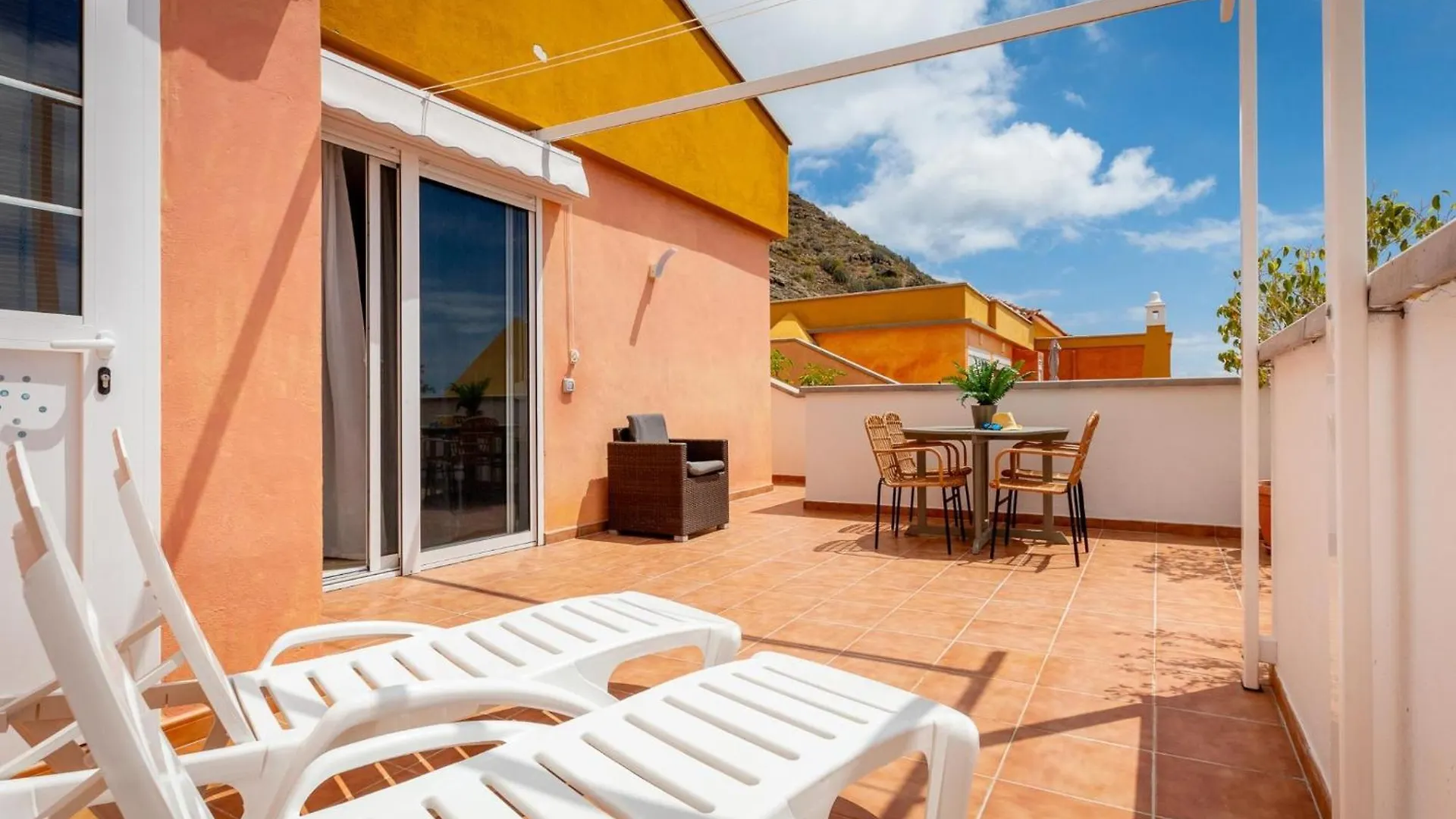 Salt And Sea Apartment, Sea View, Free Wi Fi Costa Adeje  Spain