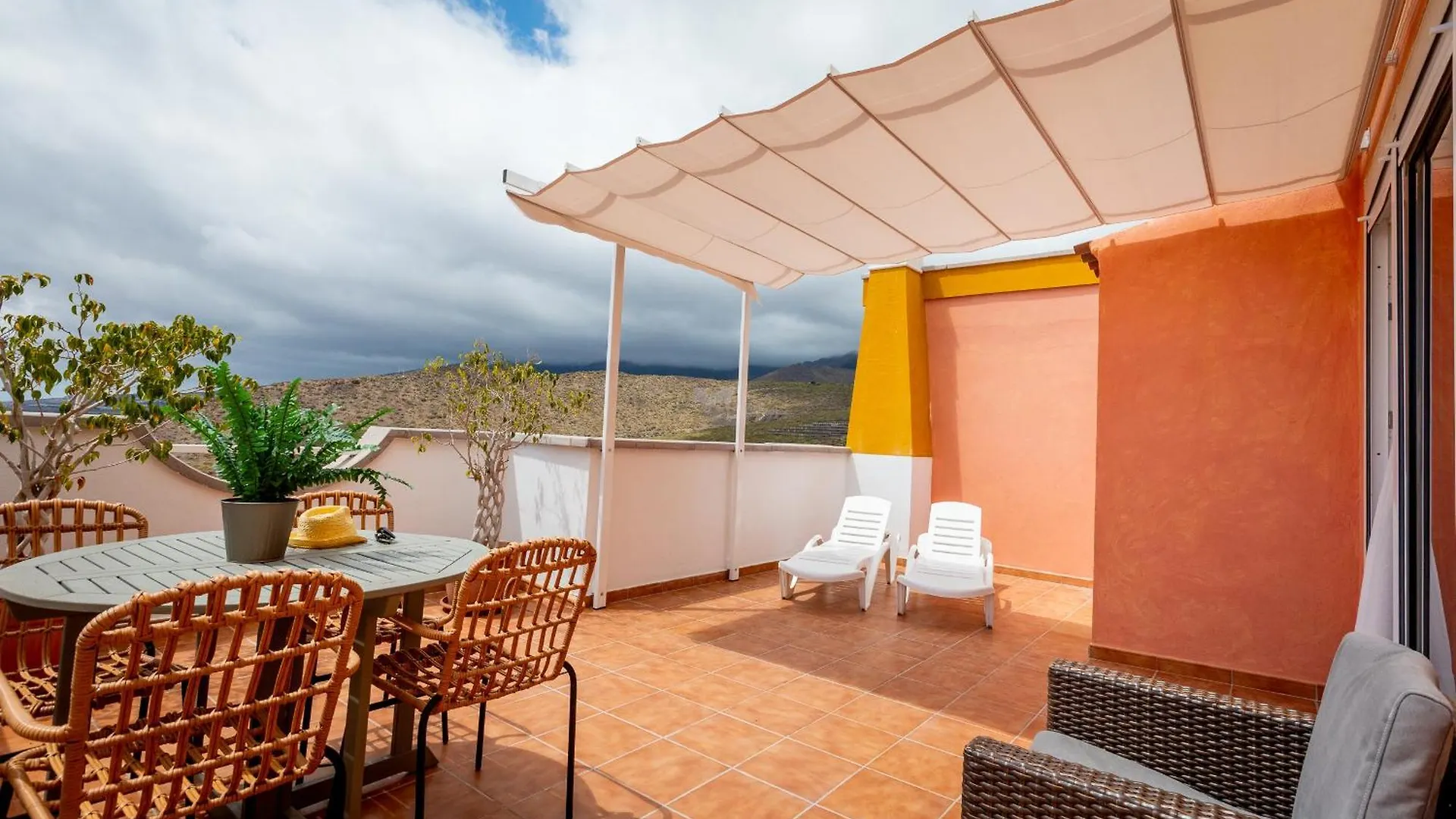 Salt And Sea Apartment, Sea View, Free Wi Fi Costa Adeje  0*, Costa Adeje (Tenerife)